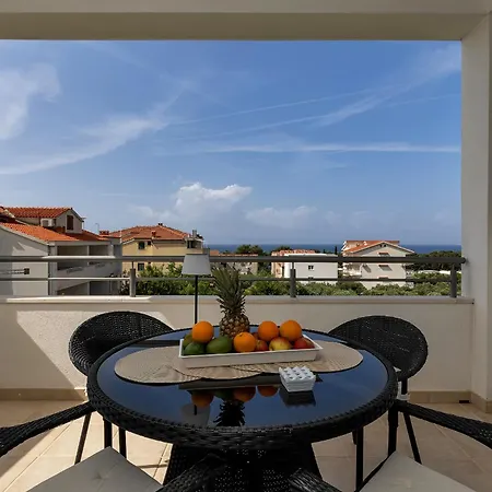 Apartment Mare *