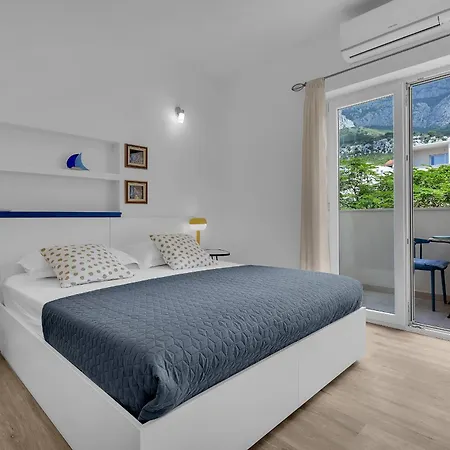 Apartment Mare Tucepi
