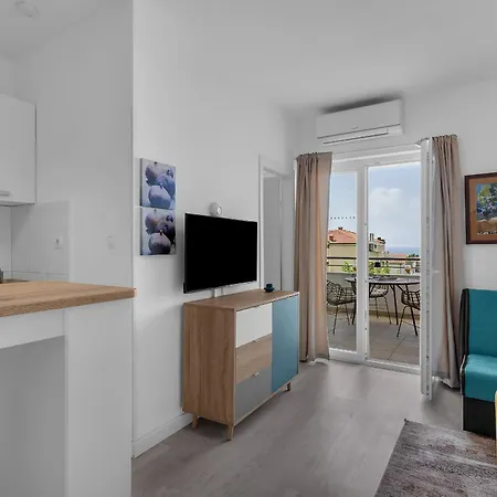 Apartment Mare Tucepi