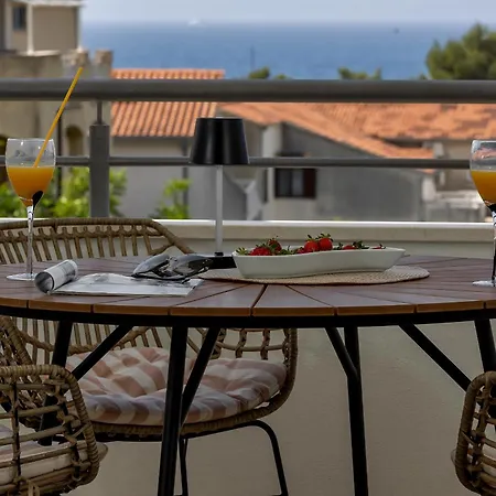 Mare Apartment