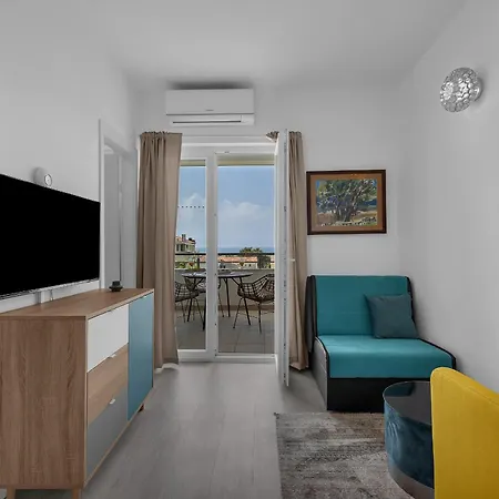 Mare Apartment *