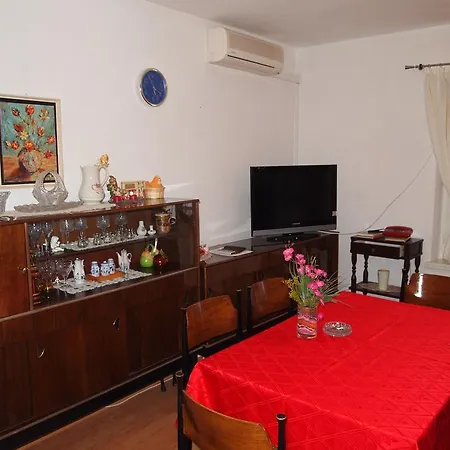 Mare Apartment